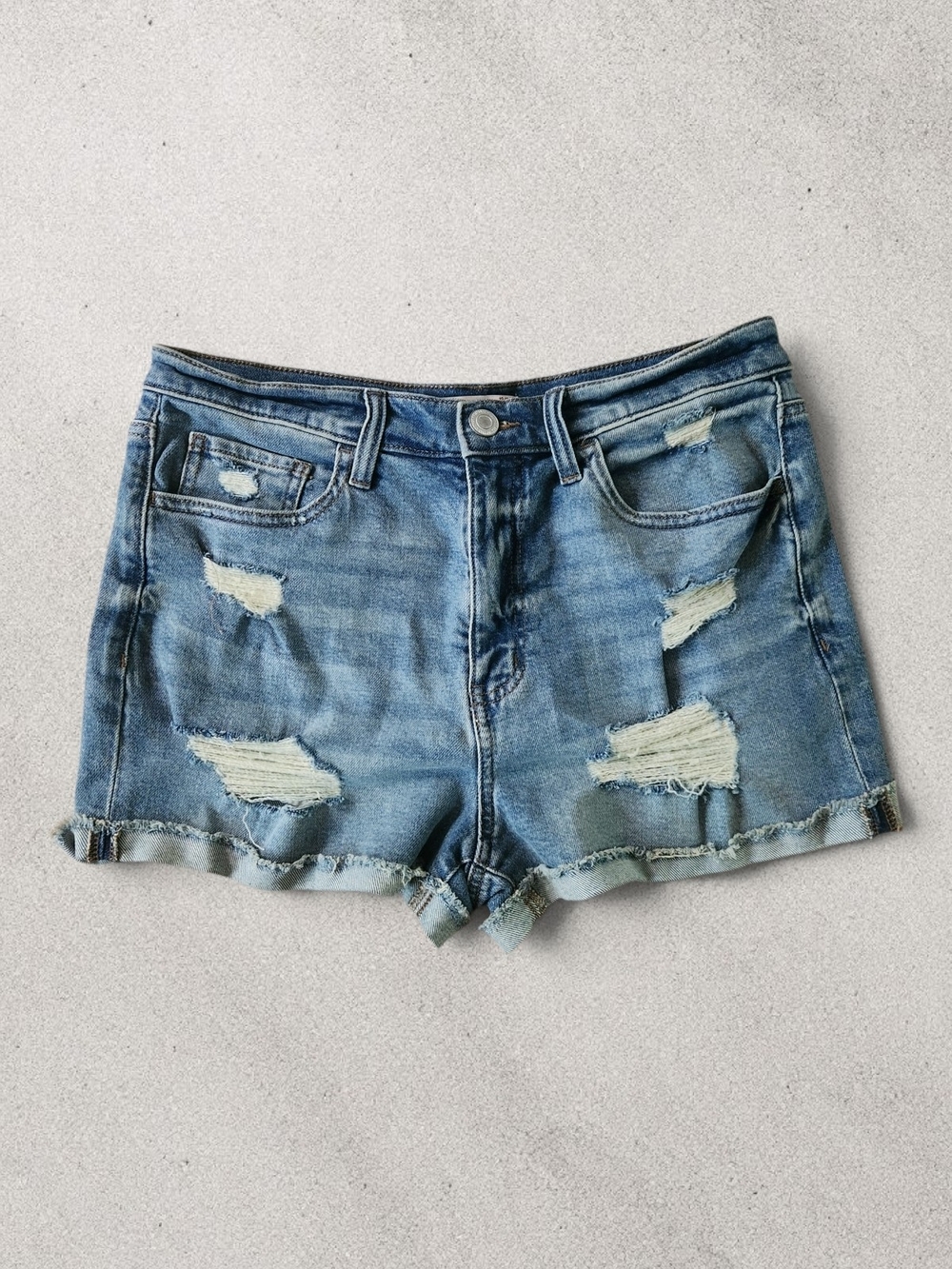Sonoma High Rise Denim Mom Shorts Light Blue Size 31